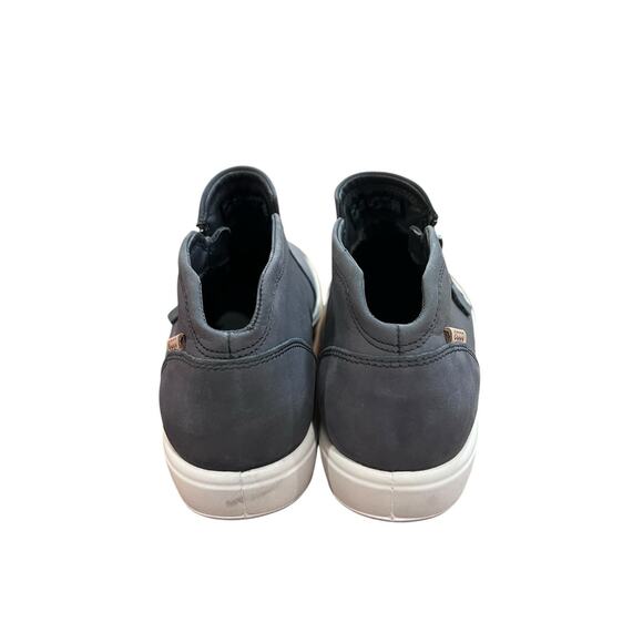 ECCO Women's Soft Nubuck Low Zip Sneaker Booties US Sz 8.5 Gray NWOB - Picture 3 of 13